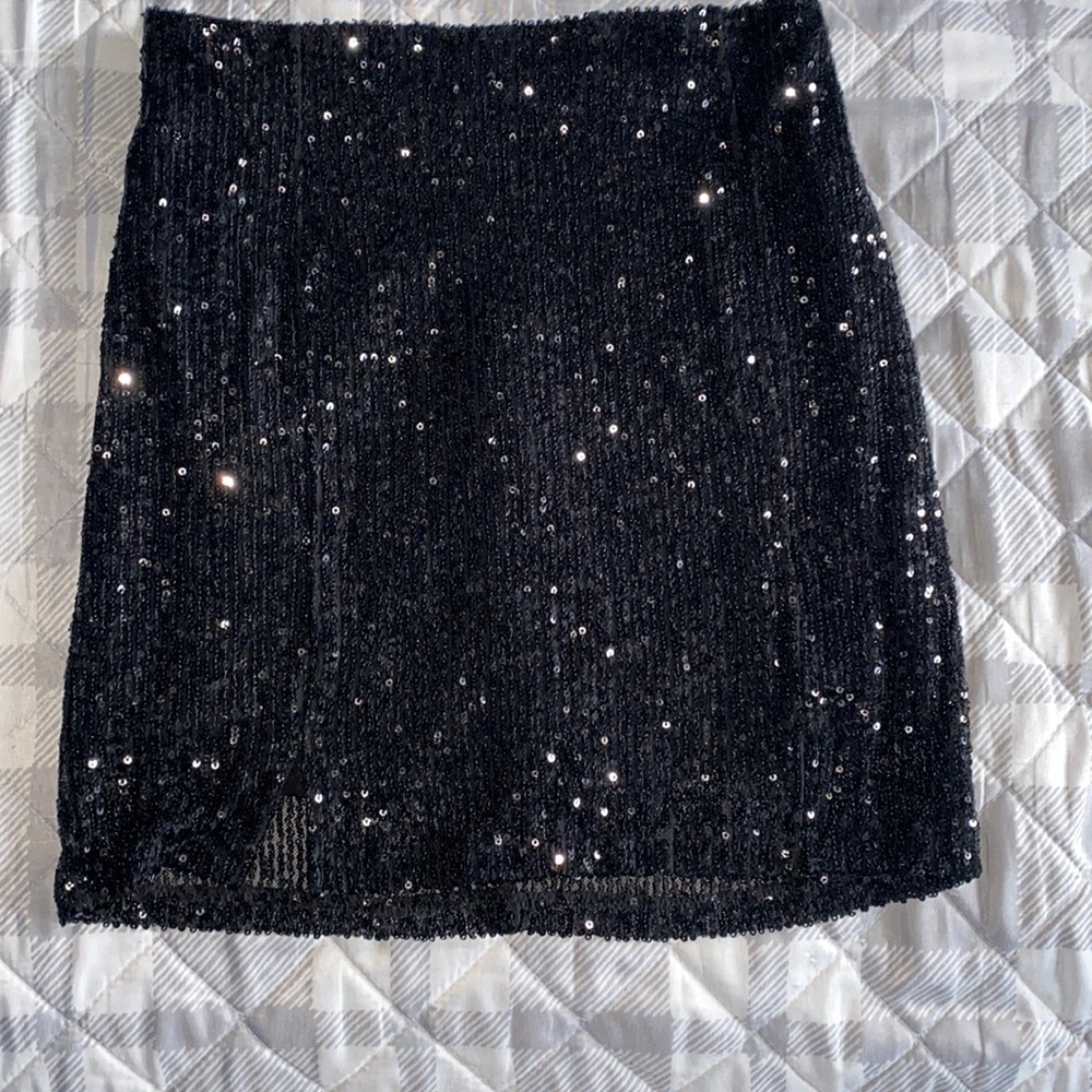 Sequins skirt